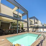 Jade I Villa *
